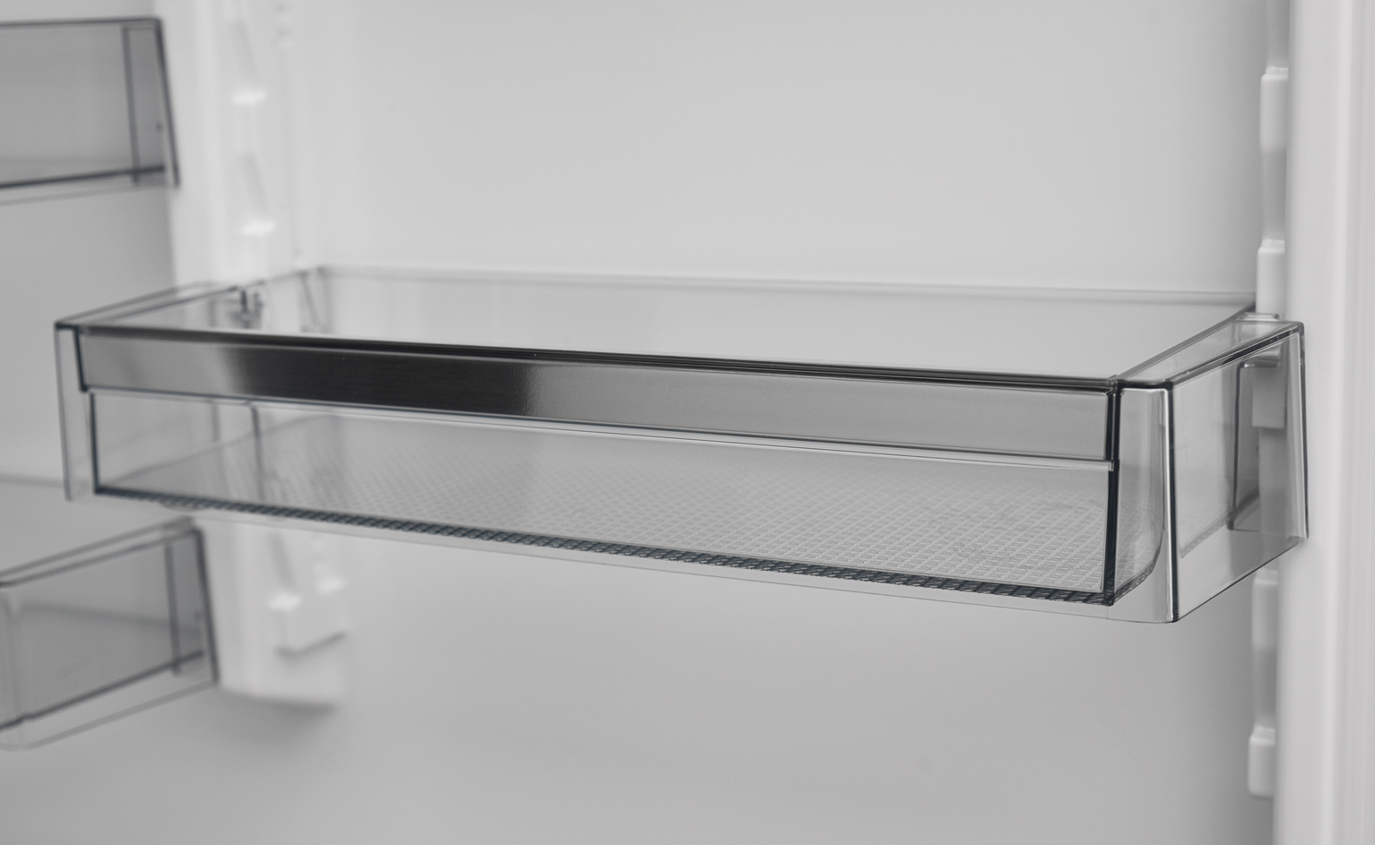 SHARP SJ-NBA35CHXIE-EU 84cm NF Kühl-Gefrierkombination