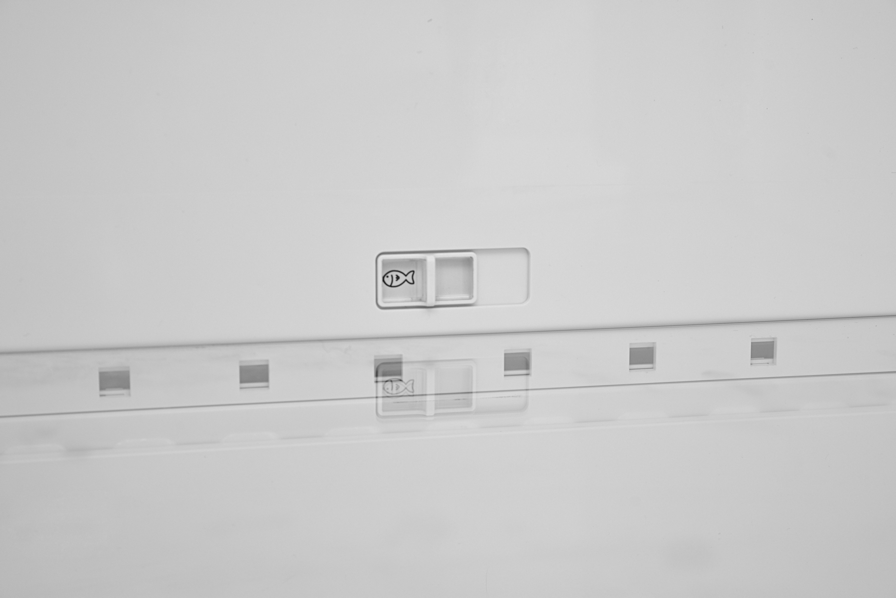 SHARP SJ-FBA09ITXPE-ES 60cm NF Fridge-Freezer