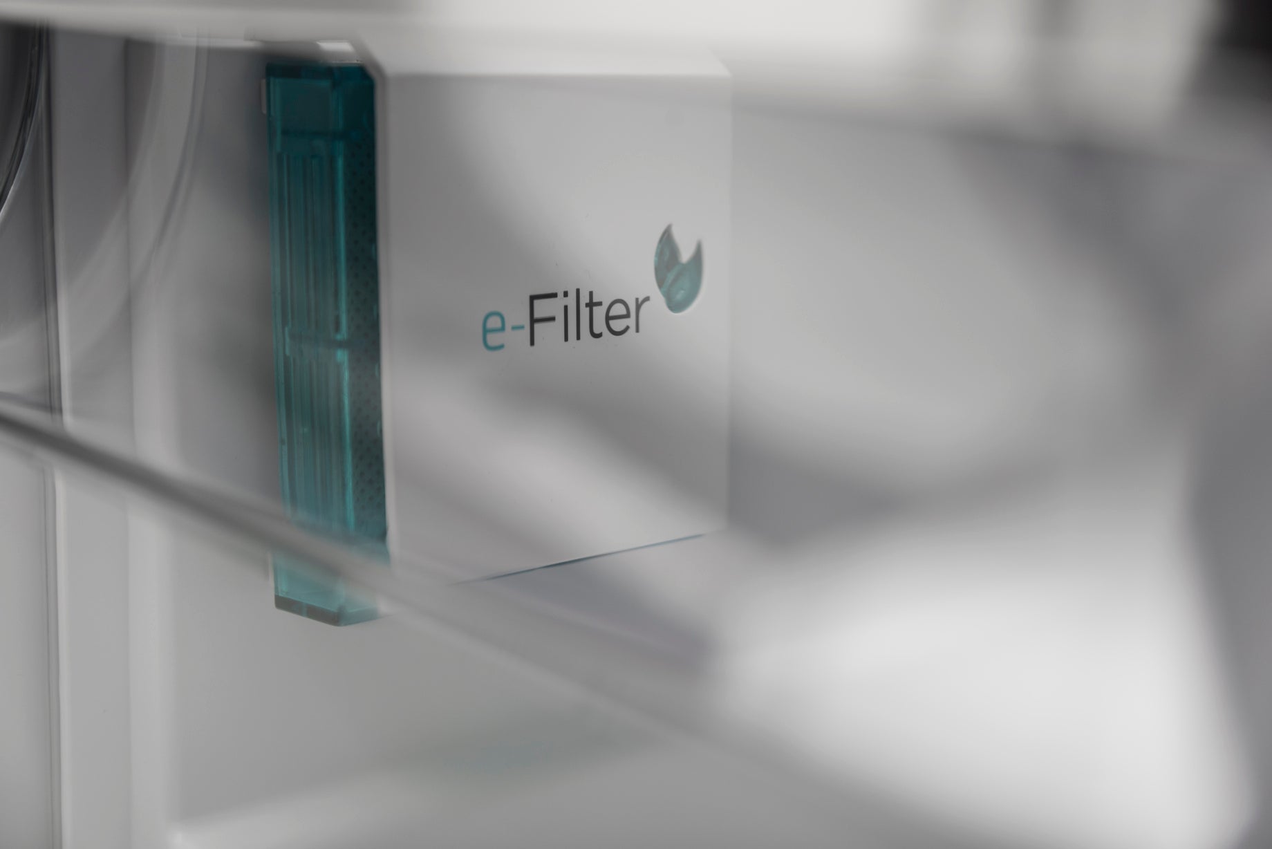 SHARP SJ-LC41CHDIE-EU 60cm Single Door Refrigerator