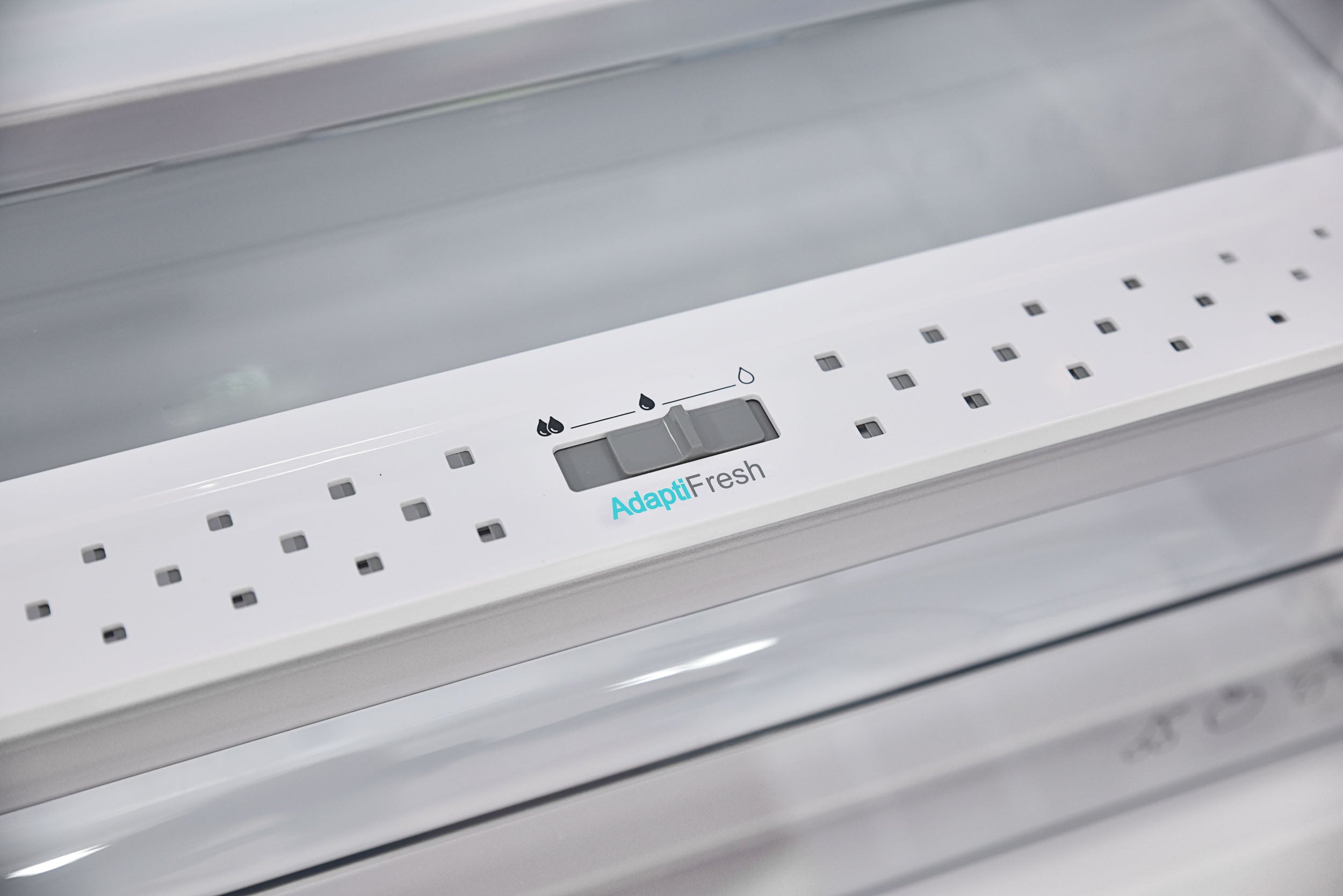 SHARP SJ-FBB05DTXLD-EU 54cm Fridge-Freezer