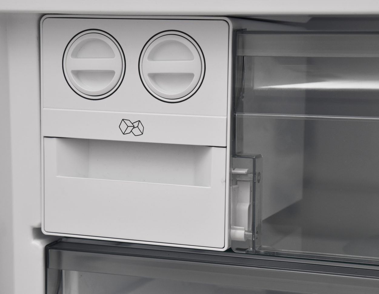 SHARP SJ-NBA34IMXIE-EU 70cm NF Fridge-Freezer